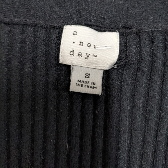 A new day Black Sweater Cardigan - Picture 5 of 6